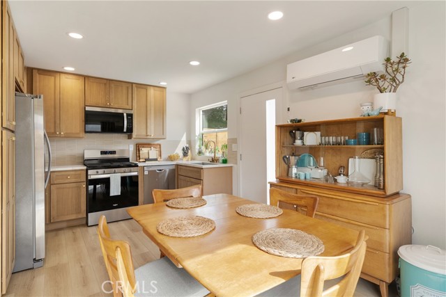 Detail Gallery Image 20 of 29 For 145 E Green St, Claremont,  CA 91711 - – Beds | – Baths