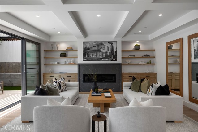 1212 Magnolia Avenue, Manhattan Beach, California 90266, 5 Bedrooms Bedrooms, 0 ,5 BathroomsBathrooms,Residential,For Sale,Magnolia,0,SB26127683