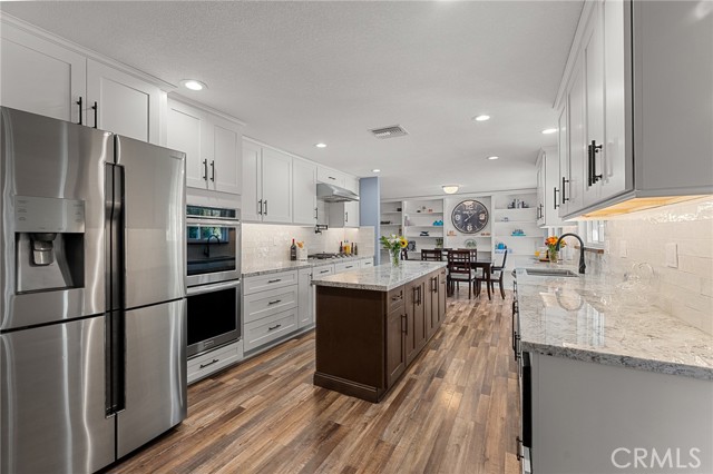 Detail Gallery Image 18 of 45 For 1525 Garden St, Redlands,  CA 92373 - 5 Beds | 2/1 Baths