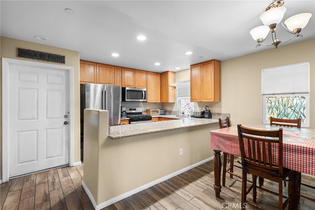 MLS #SR25262800 image #2