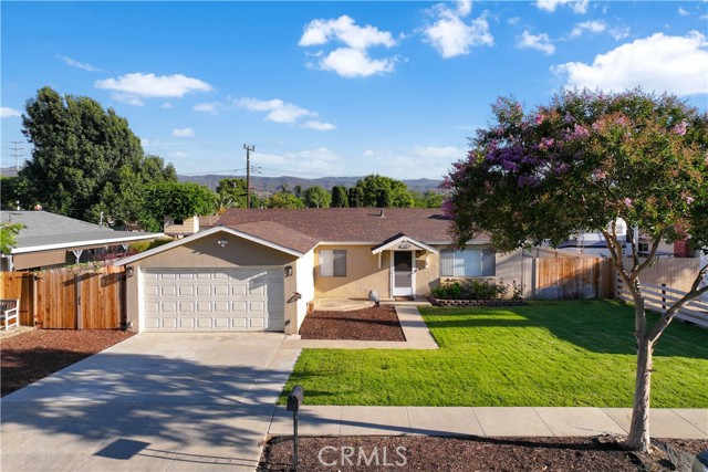 Detail Gallery Image 3 of 55 For 1030 Ventura Ave, Simi Valley,  CA 93065 - 3 Beds | 2 Baths