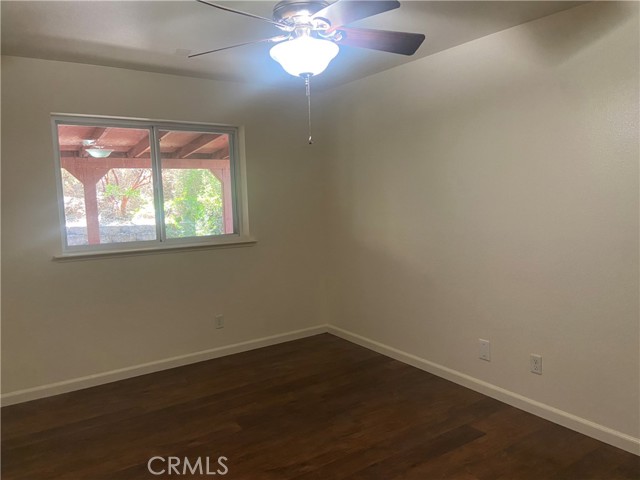 5615 Silver Strand Fall, Mariposa CA: https://media.crmls.org/medias/7ceb0acc-adfb-4e87-846e-b0aa500ff464.jpg