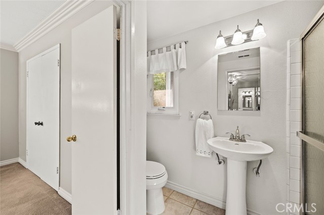 22443 Robin Oaks, Diamond Bar CA: https://media.crmls.org/medias/7cebdc25-def0-4aa3-87fc-9d77349222f1.jpg