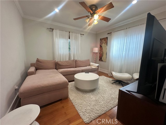 Detail Gallery Image 8 of 21 For 2703 Lincoln Park, Los Angeles,  CA 90031 - 3 Beds | 1 Baths