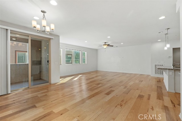 Detail Gallery Image 19 of 34 For 1370 Clementine Way, Fullerton,  CA 92833 - 3 Beds | 3 Baths