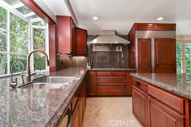 Image 14 of 47 For 16641 Adlon  