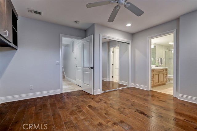 720 10th Street, Hermosa Beach, California 90254, 4 Bedrooms Bedrooms, ,3 BathroomsBathrooms,Residential,Sold,10th,SB21226543
