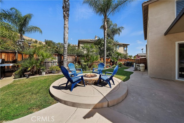 Detail Gallery Image 8 of 42 For 8617 Pina Corte, Corona,  CA 92883 - 4 Beds | 2/1 Baths