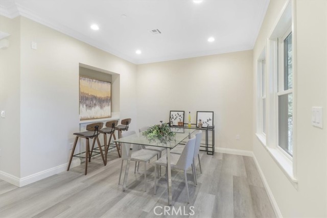 Detail Gallery Image 16 of 39 For 569 Lincoln Ave #8,  Pasadena,  CA 91103 - 3 Beds | 2 Baths