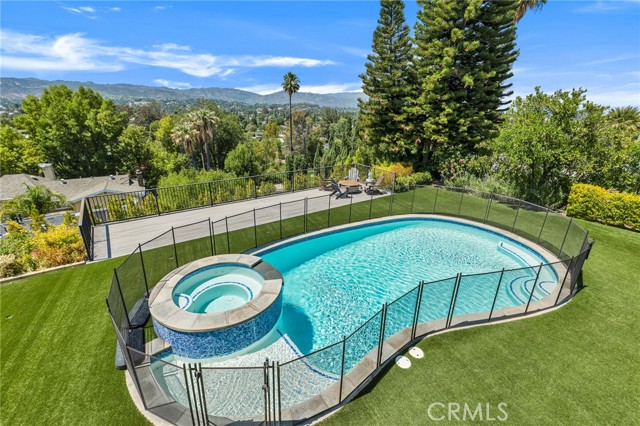 23241 Aetna Street, Woodland Hills CA: https://media.crmls.org/medias/7cedc405-12d4-46c5-a6ca-8b616e5854b8.jpg