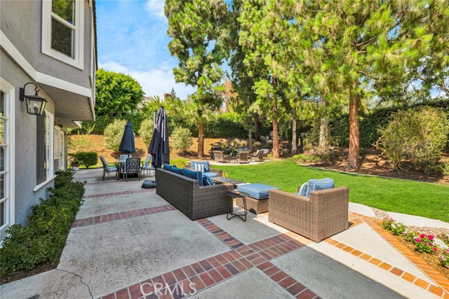 Detail Gallery Image 35 of 53 For 18731 Monte Vista Cir, Villa Park,  CA 92861 - 4 Beds | 3/1 Baths