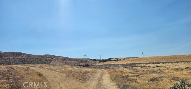 0 W Avenue L, Lancaster CA: https://media.crmls.org/medias/7ceec8a5-9161-4b0f-8999-179d0dabe87b.jpg