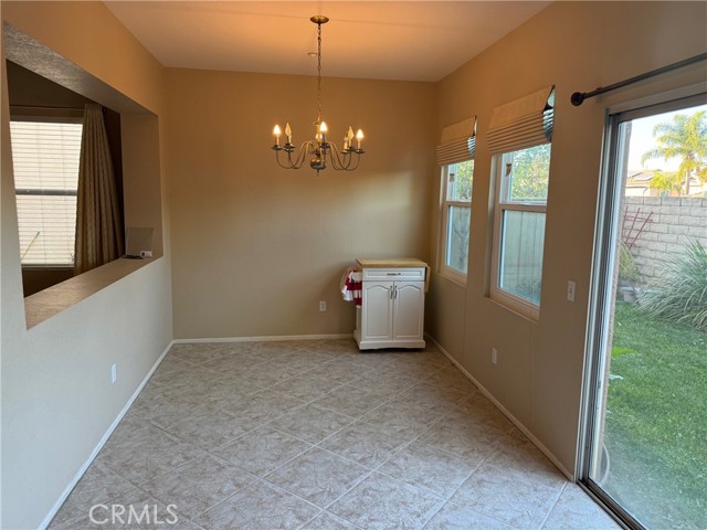 Detail Gallery Image 7 of 40 For 1559 Los Santos Ct, Camarillo,  CA 93010 - 4 Beds | 2/1 Baths