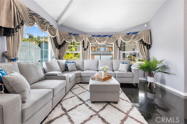 Detail Gallery Image 5 of 57 For 15331 Lillian Pl, Hacienda Heights,  CA 91745 - 5 Beds | 5 Baths