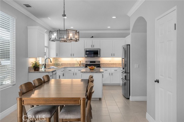 Detail Gallery Image 16 of 54 For 20188 Layton St, Corona,  CA 92881 - 5 Beds | 3 Baths