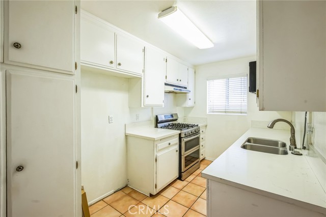 Detail Gallery Image 20 of 30 For 617 E Angeleno Ave #305,  Burbank,  CA 91501 - 2 Beds | 2 Baths