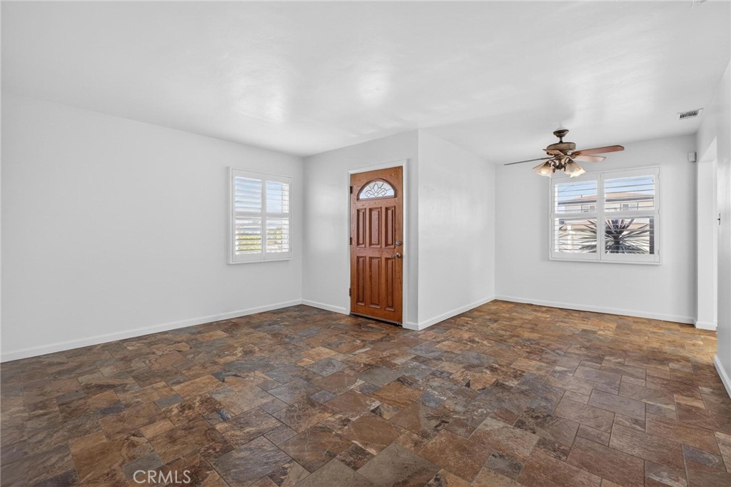 MLS #SB25234735 image #4