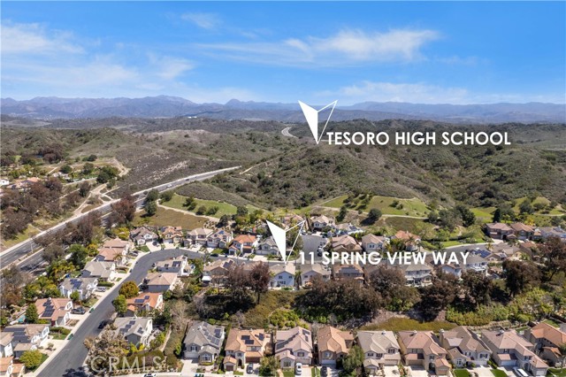 11 Spring View Way, Rancho Santa Margarita CA: https://media.crmls.org/medias/7cf25bbc-1db8-4e92-aecb-c1efc80848a8.jpg