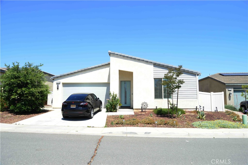 1506 SKY VISTA WAY