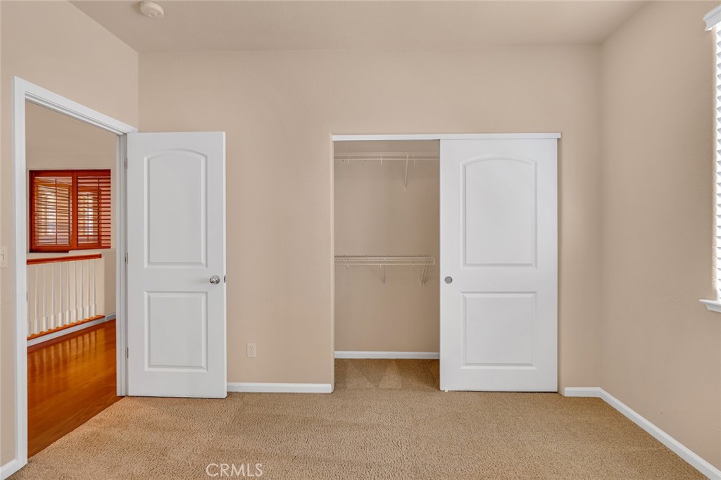 https://media.crmls.org/medias/7cf3ff1b-c771-4365-85a6-220fd18049a2.jpg?preset=X-Large