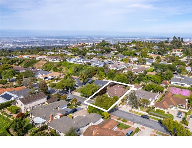 27120 Springcreek, Rancho Palos Verdes, California 90275, 3 Bedrooms Bedrooms, ,1 BathroomBathrooms,Residential,For Sale,Springcreek,PV26082761