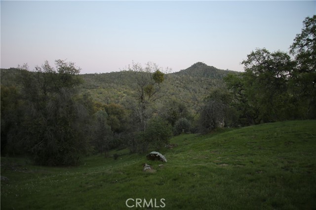 Detail Gallery Image 5 of 14 For 18 Unassigned Usona Rd., Mariposa,  CA 95338 - – Beds | – Baths