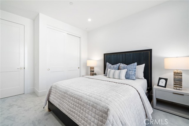 123 Oakstone, Irvine CA: https://media.crmls.org/medias/7cf60a79-d707-4f29-8710-bda79d0c18d0.jpg