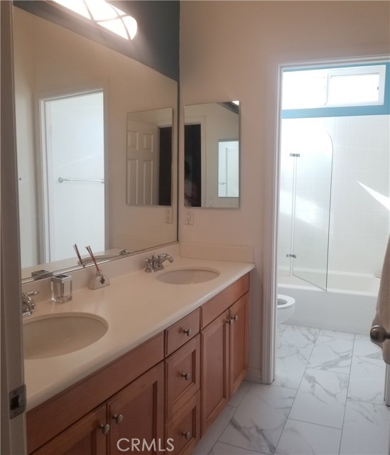 22825 Montanya Place, Murrieta CA: https://media.crmls.org/medias/7cf60f29-ef56-47a3-b0b0-884a04622385.jpg