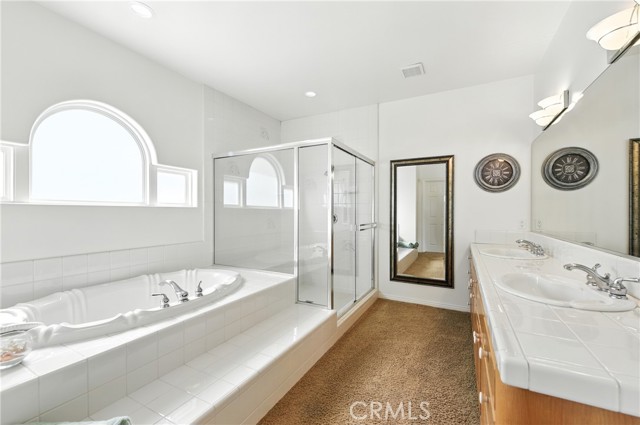 4931 Shoreline Way, Oxnard CA: https://media.crmls.org/medias/7cf62bbf-af79-4c7d-9998-8867fe8def66.jpg