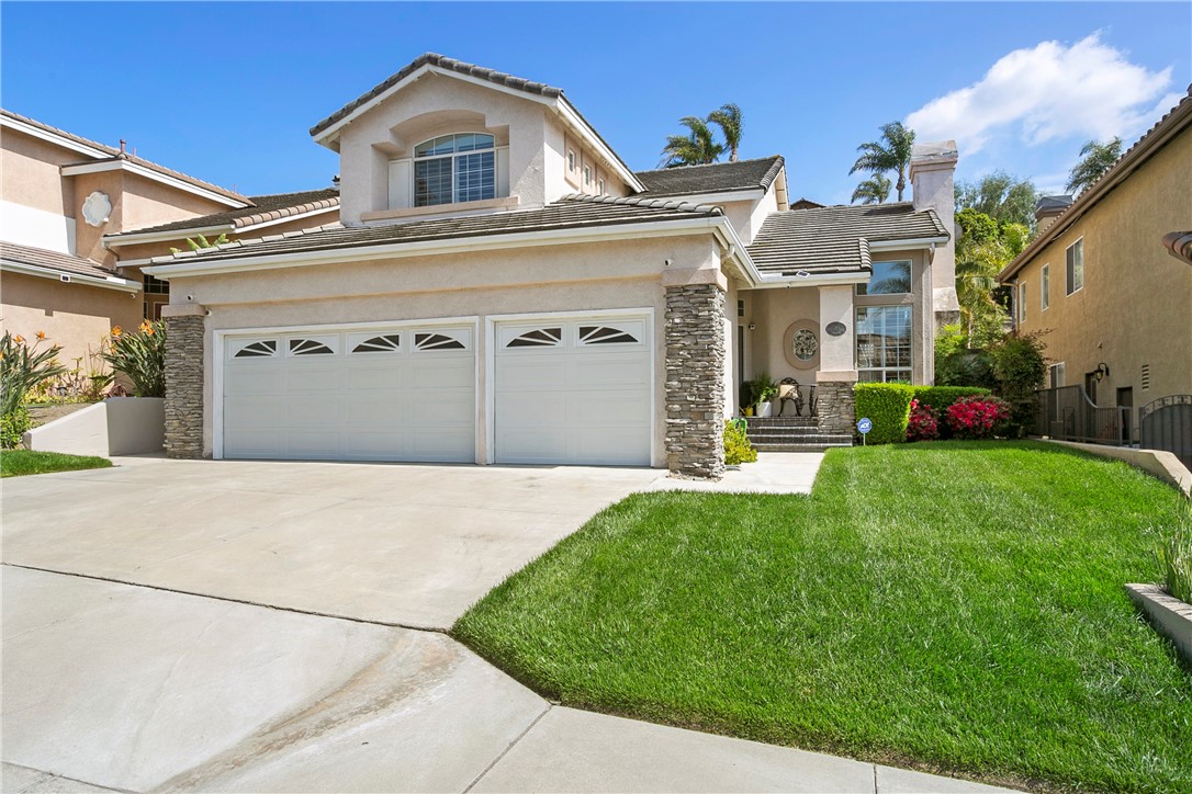 Image 2 for 840 S Cottontail Ln, Anaheim Hills, CA 92808