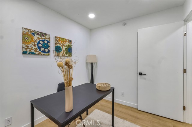 20289 Westpoint Drive, Riverside CA: https://media.crmls.org/medias/7cf8335a-f361-41a5-9132-9c22e86a6bef.jpg