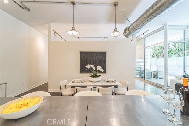 4080 Glencoe, Marina del Rey CA: https://media.crmls.org/medias/7cf88bab-723e-41fa-845a-c8deaa2733bf.jpg