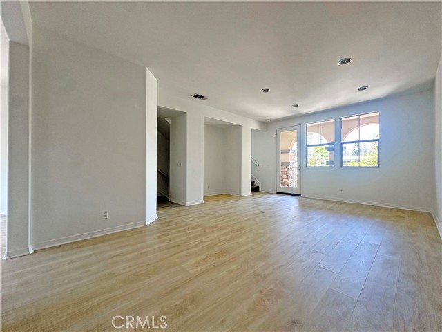606 Asbury Drive, Claremont CA: https://media.crmls.org/medias/7cf925ea-6a15-4830-9835-387f0af2755c.jpg