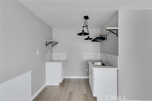 17105 Woodruff Avenue, Bellflower CA: https://media.crmls.org/medias/7cf95d72-7e83-4b37-ac46-1aa70165acd9.jpg