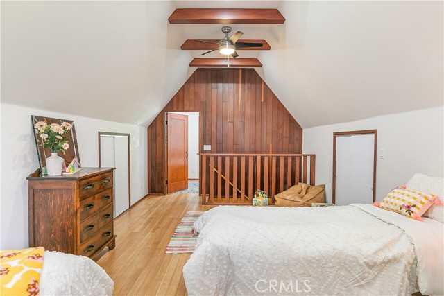 187 Cedar Circle Circle, Lake Arrowhead CA: https://media.crmls.org/medias/7cfa2e44-2abb-4f0c-8e51-942337b8778a.jpg