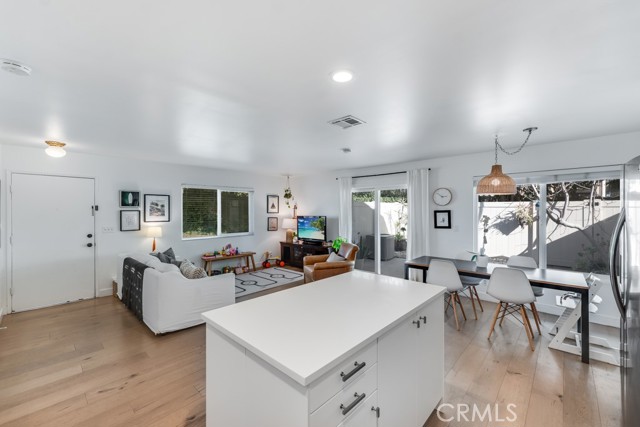 Detail Gallery Image 10 of 36 For 192 Gazania Ct, Thousand Oaks,  CA 91362 - 3 Beds | 2 Baths