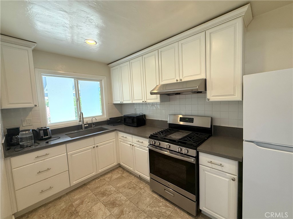 MLS #OC25163199 img 15