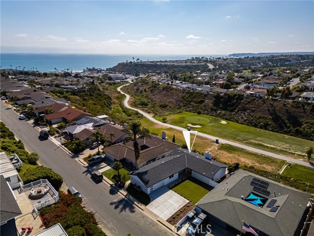 235 Via Ballena, San Clemente CA: https://media.crmls.org/medias/7cfcb24b-15d7-436b-8f2d-19d7a0704bfb.jpg