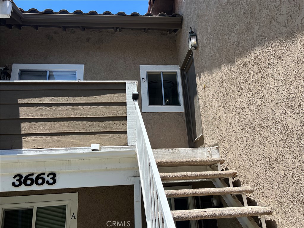 3663 Country Oaks #D