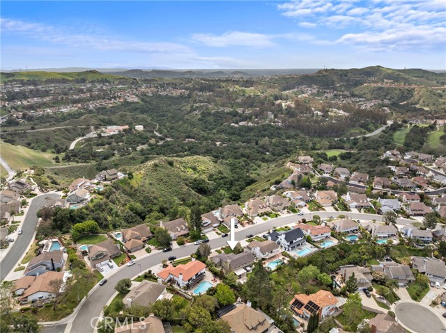 784 S Goldfinch, Anaheim Hills CA: https://media.crmls.org/medias/7cfdd3f2-0dd2-4d8d-9f03-22684ec954f9.jpg