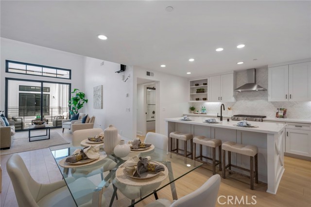 Image 14 of 39 For 1103 Catania Ct.  207