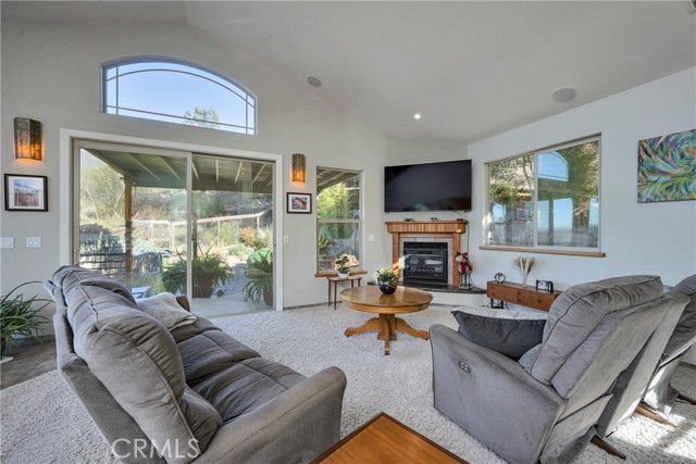 3420 Bergeson Court, Kelseyville CA: https://media.crmls.org/medias/7cfe424e-ad1c-4b5b-ab35-5609d2131c31.jpg