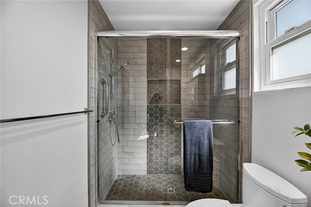 Detail Gallery Image 33 of 54 For 6116 E Paseo Rio Azul, Anaheim,  CA 92807 - 3 Beds | 2/1 Baths