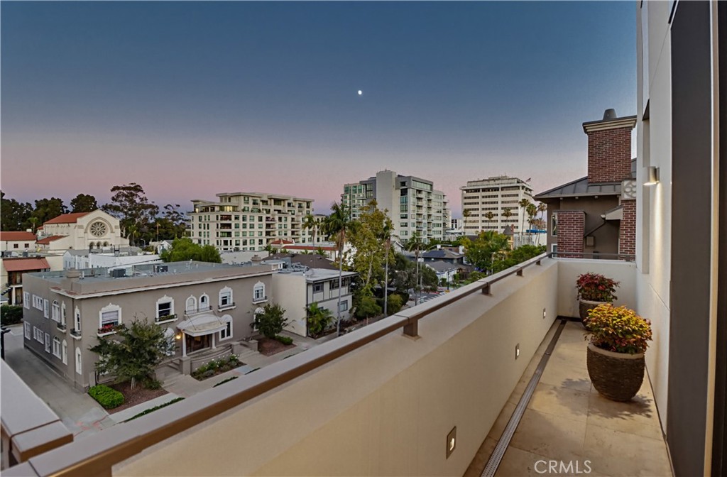 2750 4th Ave - photo 14
