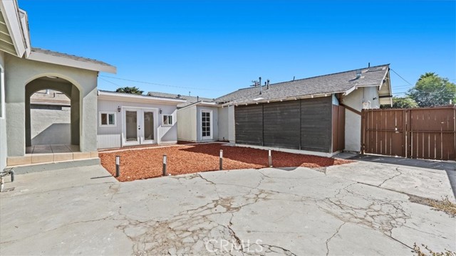 Detail Gallery Image 2 of 33 For 809 N Tamarind Ave, Compton,  CA 90220 - – Beds | – Baths