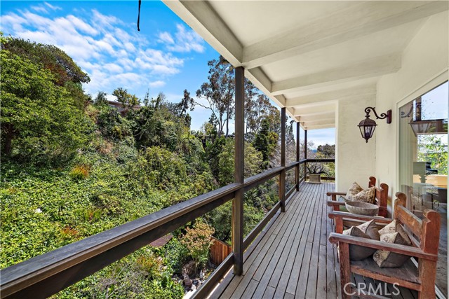 Detail Gallery Image 12 of 31 For 785 Summit Dr, Laguna Beach,  CA 92651 - 4 Beds | 4 Baths