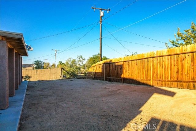 Detail Gallery Image 43 of 45 For 6789 Copper Mountain Rd, Twentynine Palms,  CA 92277 - 4 Beds | 2 Baths