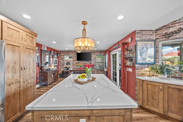 Detail Gallery Image 8 of 56 For 6732 Sugar Pine St, Chino,  CA 91710 - 4 Beds | 3 Baths