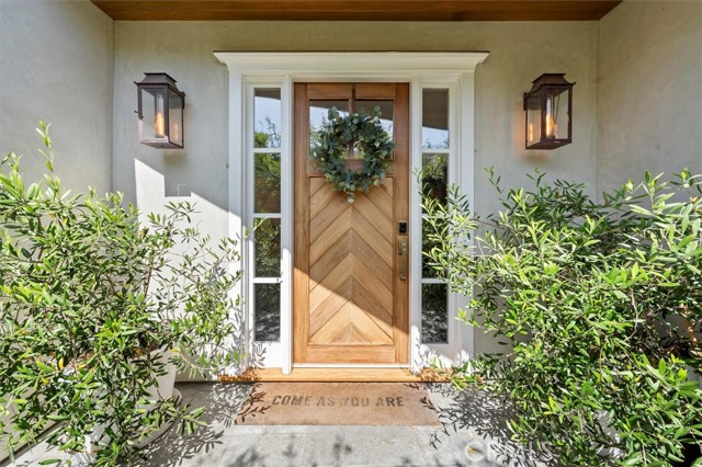Detail Gallery Image 11 of 49 For 520 2nd St, Manhattan Beach,  CA 90266 - 4 Beds | 3 Baths