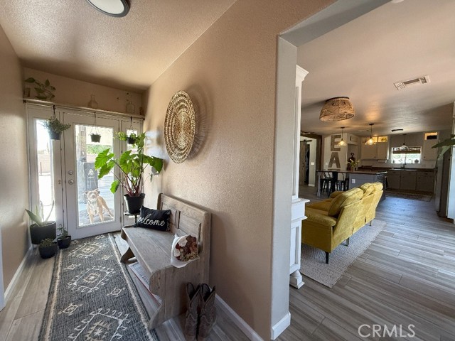 Detail Gallery Image 10 of 42 For 17857 Main St, Hesperia,  CA 92345 - 4 Beds | 3 Baths